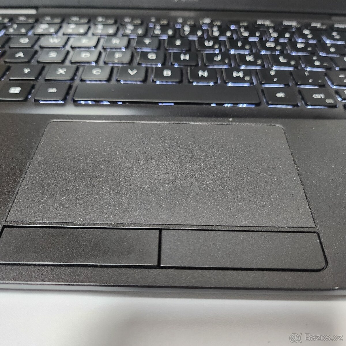 Dell Latitude 5300 - 4