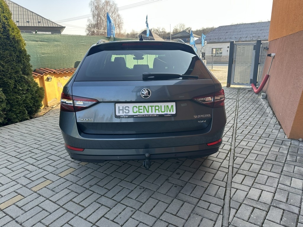 Škoda Superb 2.0 TDi 140kW 4x4 serviska - 4