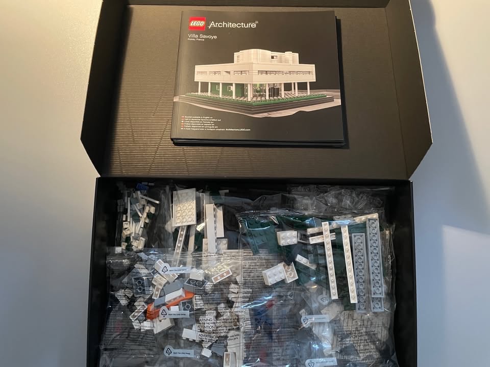 LEGO 21014 Villa Savoye - 4