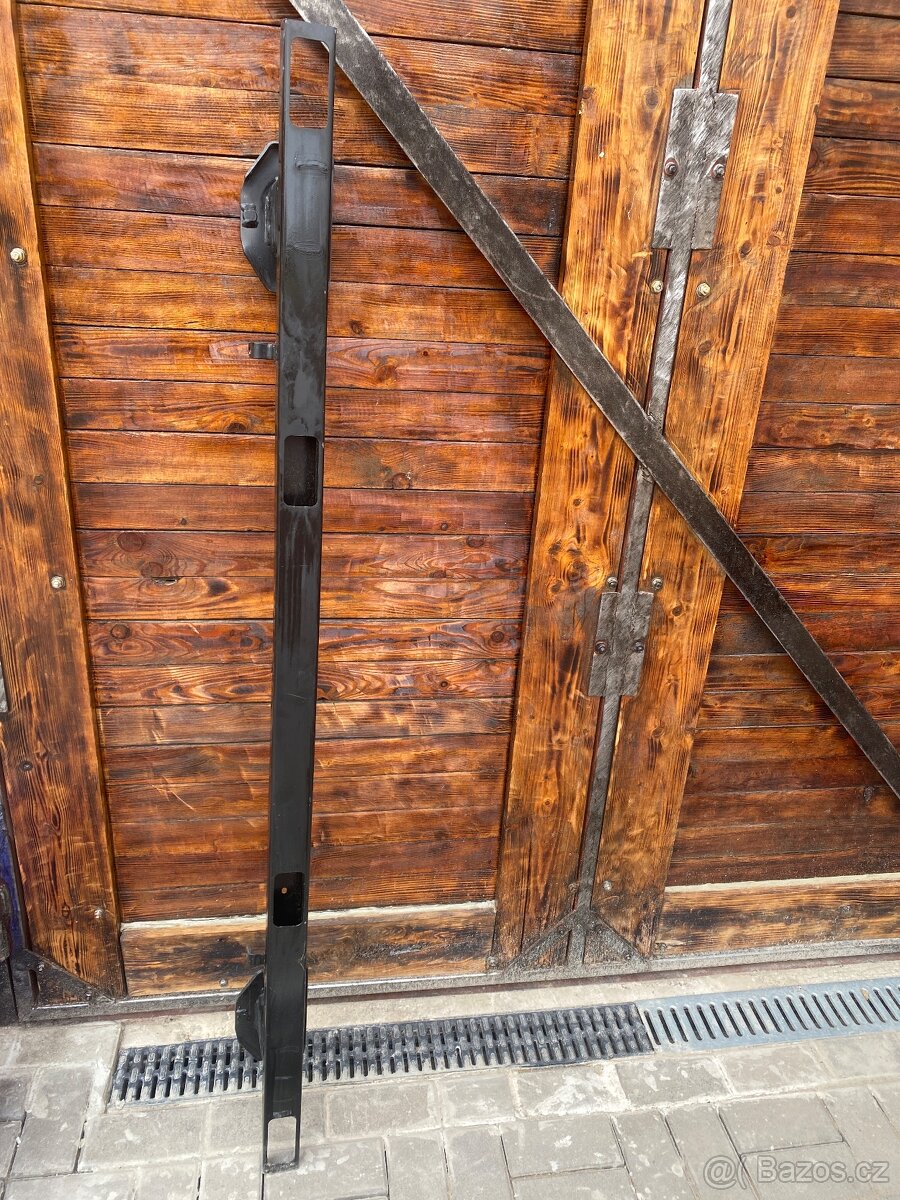 Výztuha zadního nárazníku - 4