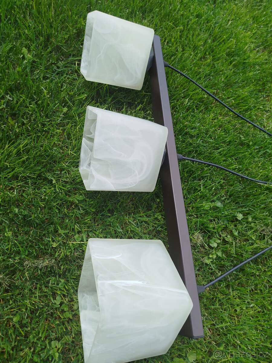 Prodám závěsný lustr (3)+Led žárovky - 4