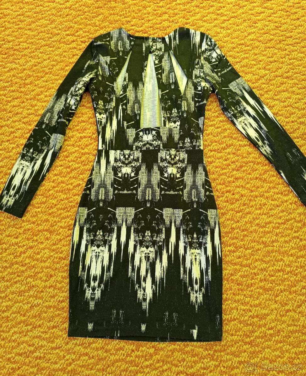 Šaty s dlouhým rukávem - 4