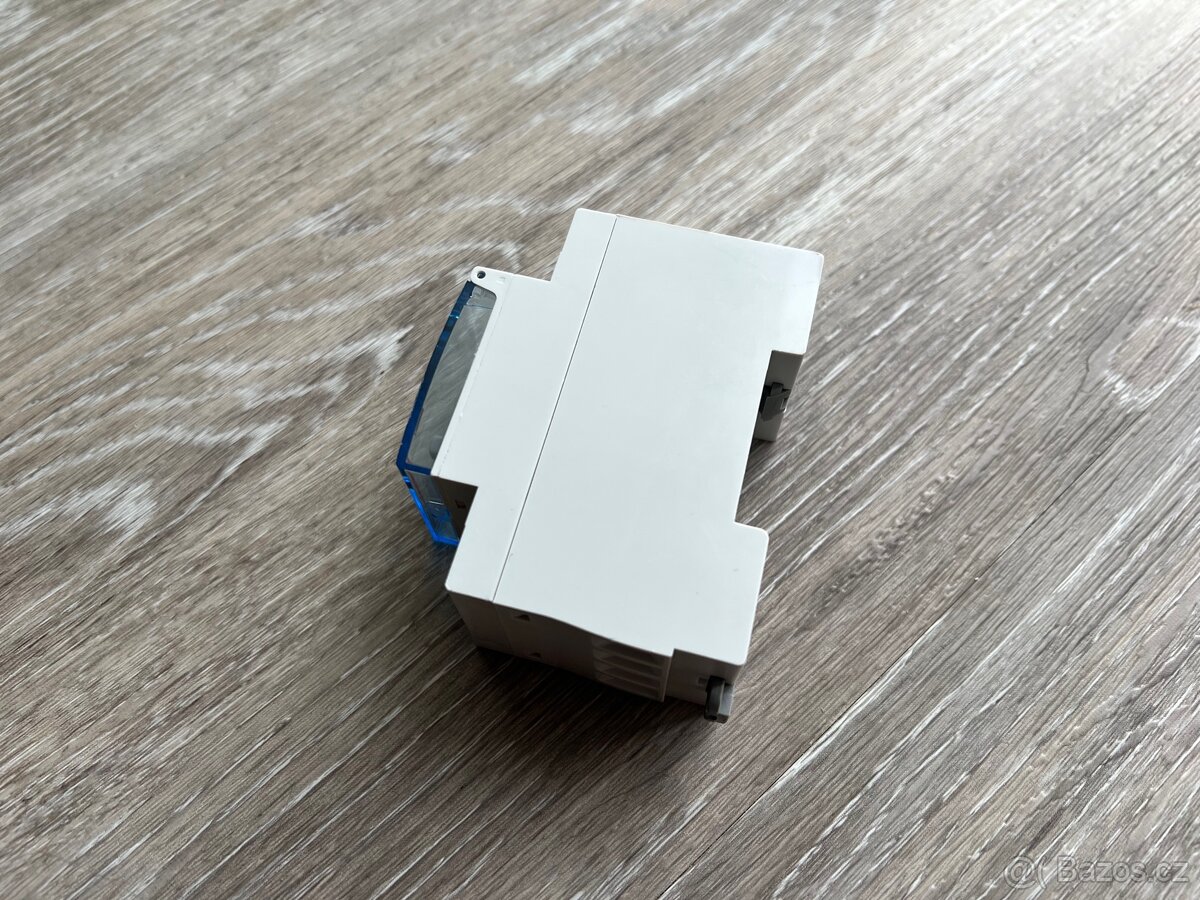 Legrand 412630 časový spínač na DIN lištu - 4