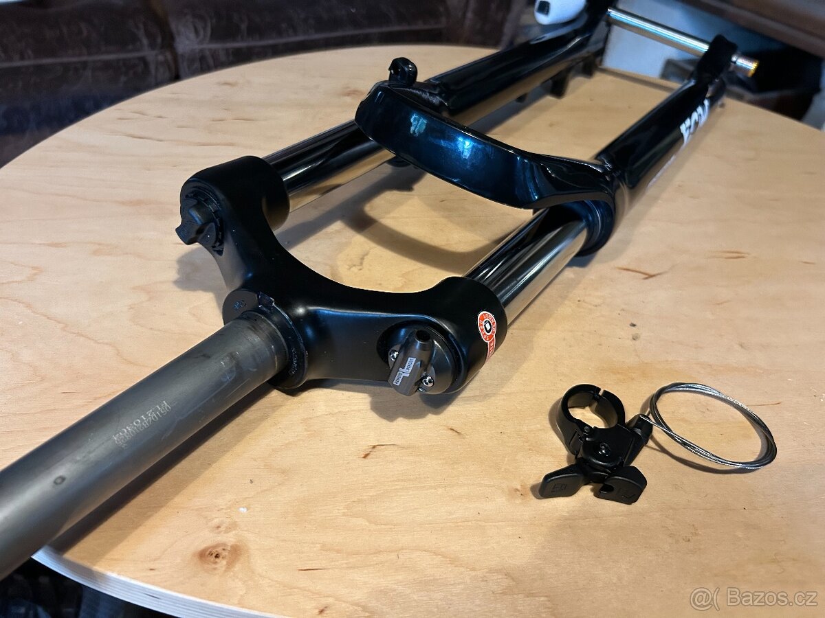 Odpruzena vidlice SR Suntour - 4