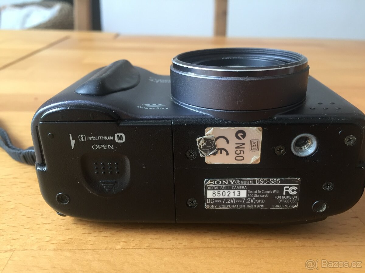 SONY DSC-S85 MPEGMovieEX - 4