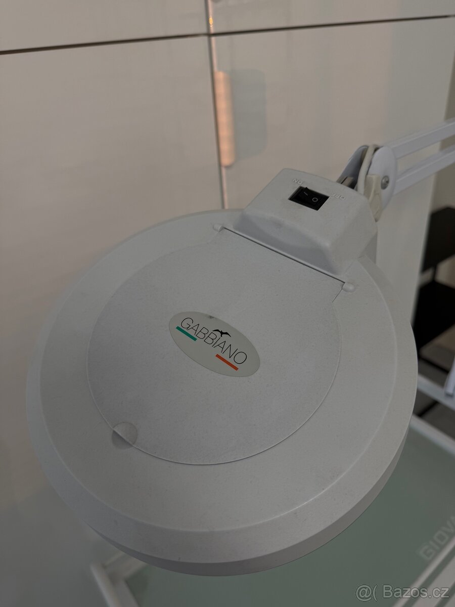 kosmetický stolek Giovanni a lupa s osvětlením - 4