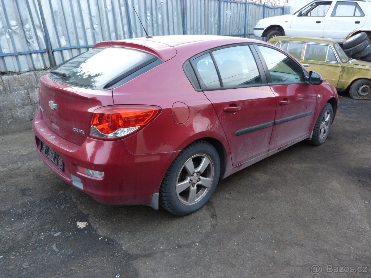 Chevrolet Cruze 2011 NAHRADNI DILY - 4