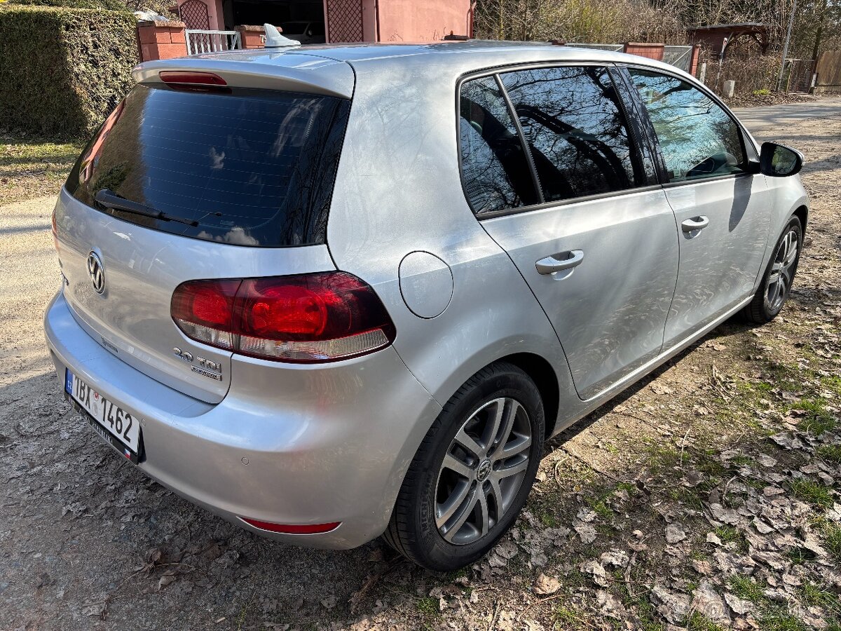 VW Golf VI, 2,0Tdi - 4