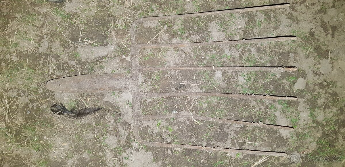 Vidle, krumpáče a jiné - 4