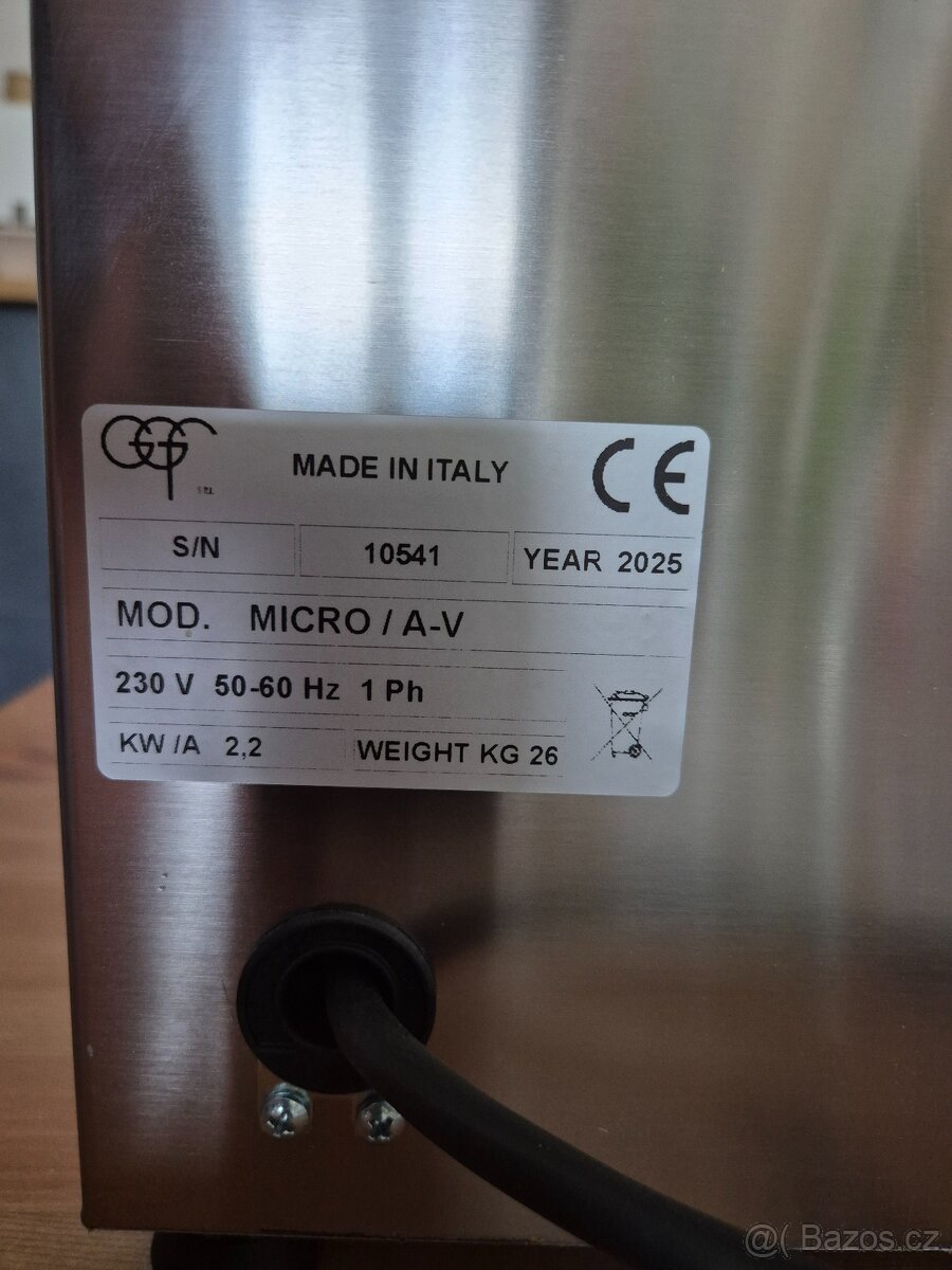 Pizza pec elektrická - 4