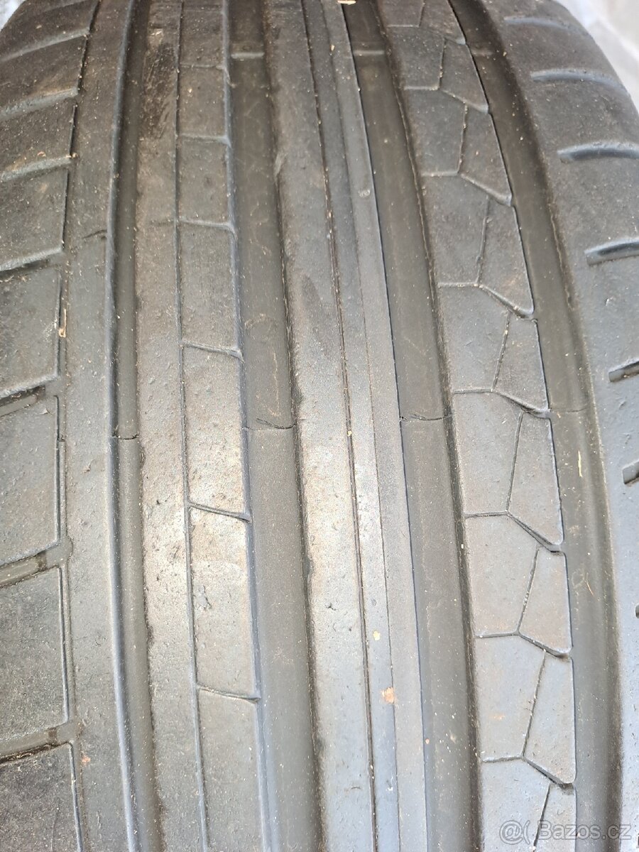 Prodám 4 ks pneu - 4