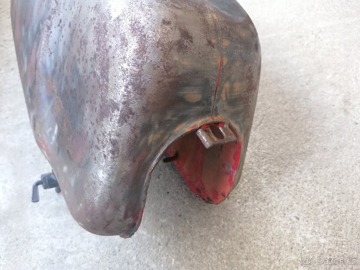 Predám nádrž na Jawa 23 Mustang - 4