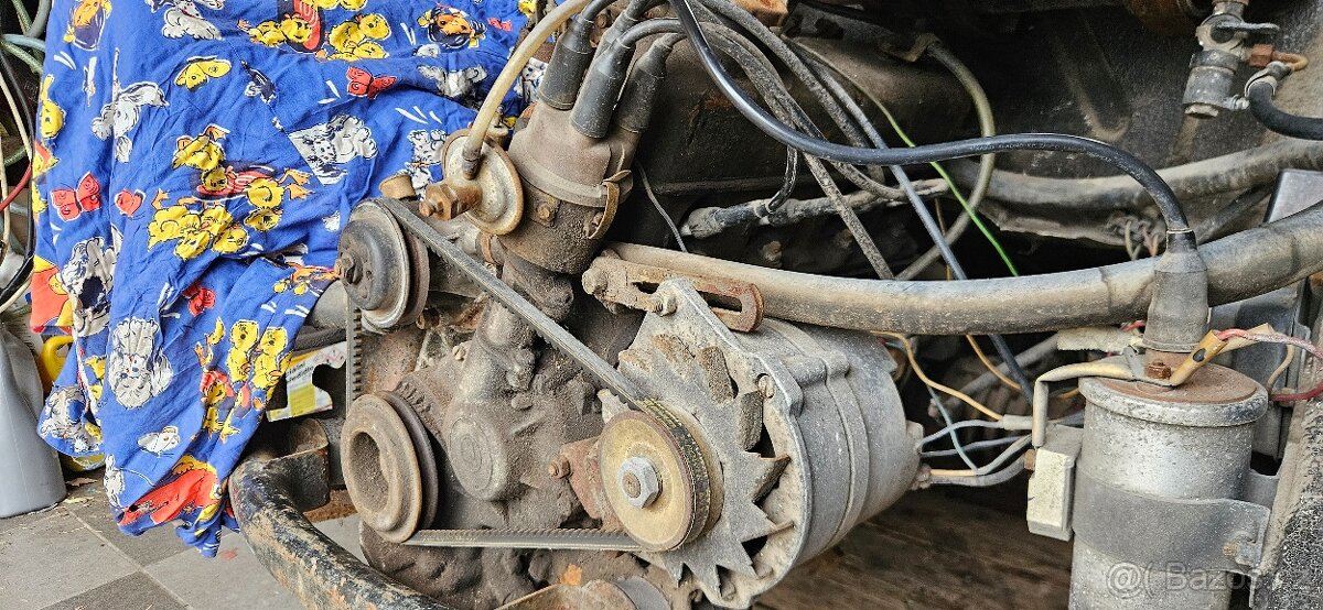 Škoda 120 motor s převodovkou - 4