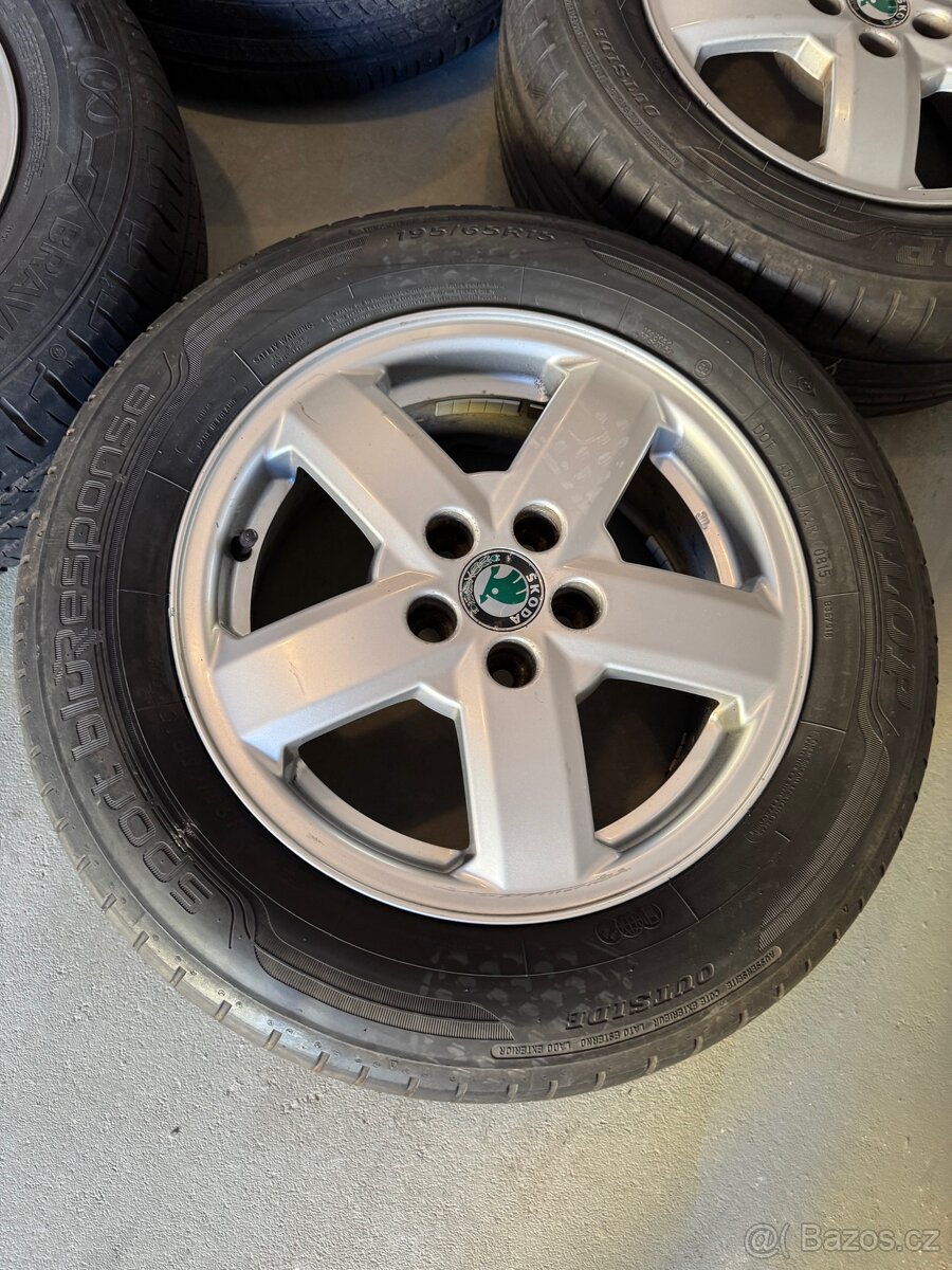 triton 195/65 R15 octavia - 4