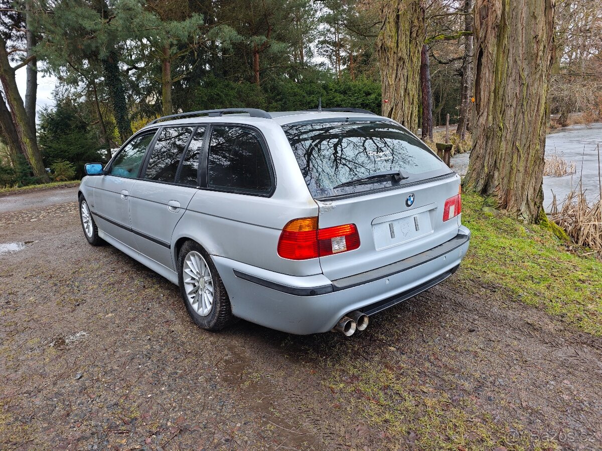 Bmw E39 525i manuál - 4