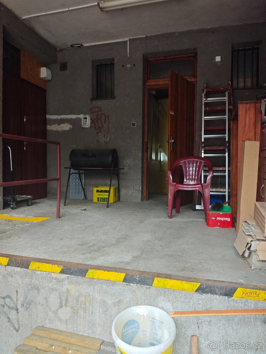 Pronájem obchodního prostoru Vsetín – Ohrada - 4