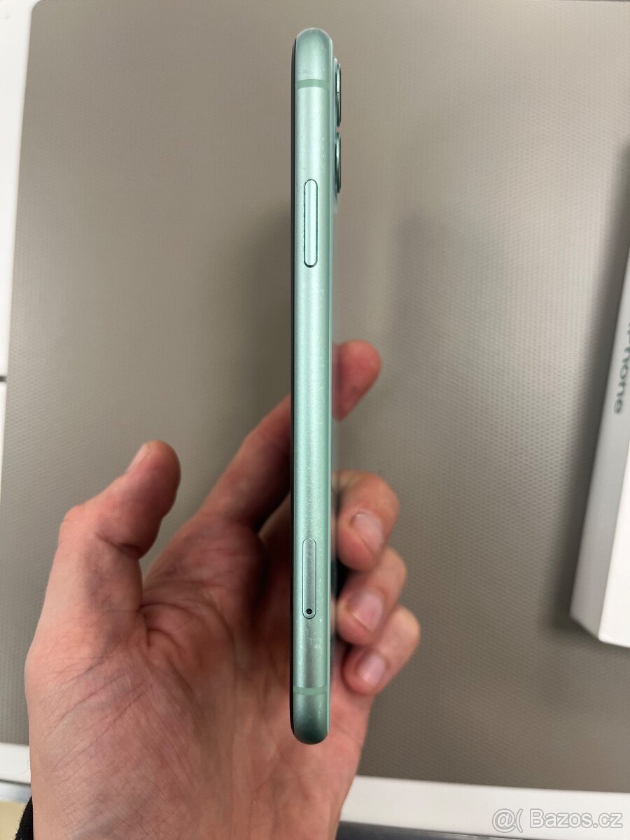 IPhone 11 - 128GB - 4