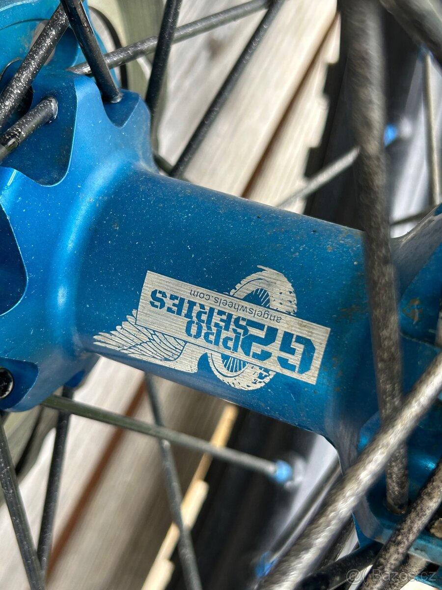 Kola KTM angelwheels