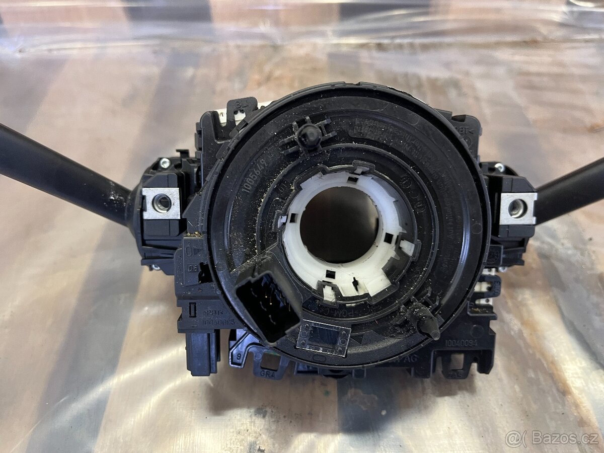 KOMPLETNÍ PÁČKY VOLANTU 5Q0953507AB/5Q0953549 - 4