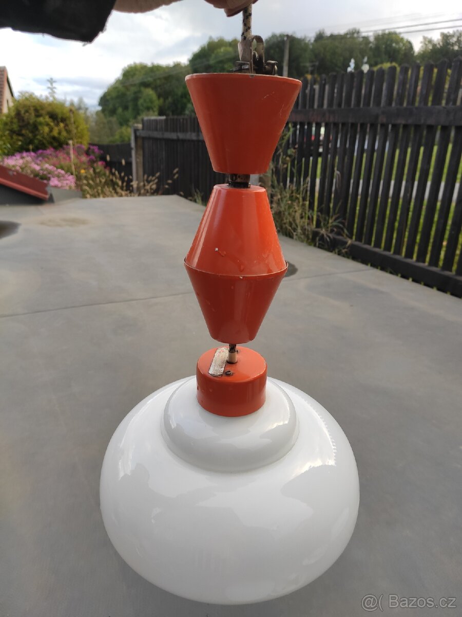 Lustry a osvětlení - 4