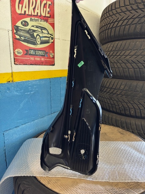 LP krytka kolem mlhovky FORD S - MAX - 4