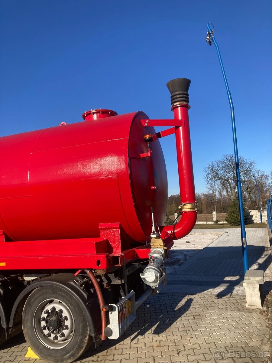 Cisterna, fekál za traktor 22.000l - 4