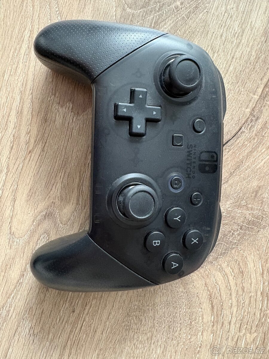 Nintendo Switch + PRO controller - 4