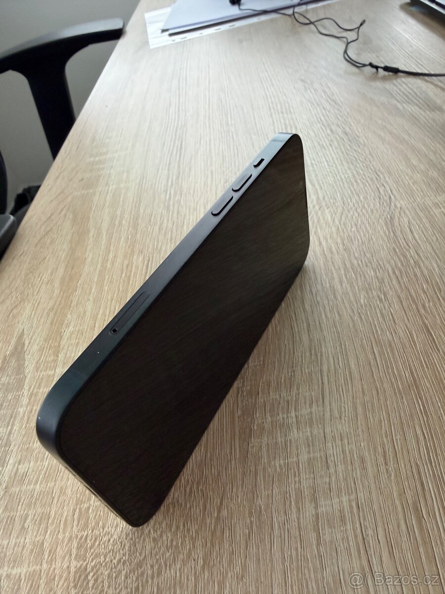 Apple iPhone 14 128GB - 4