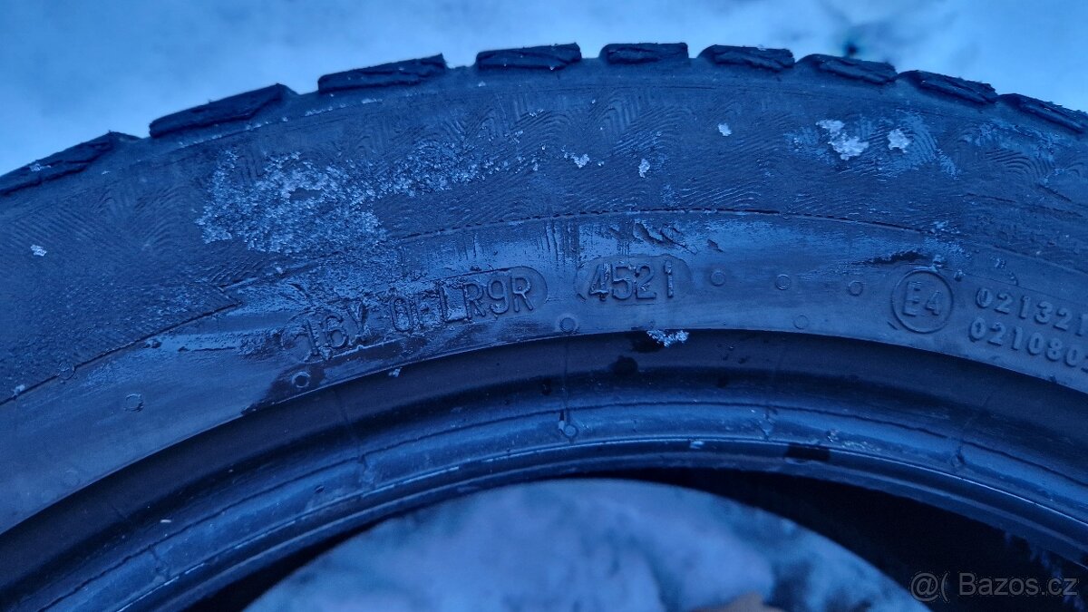 245/45/17 - 4