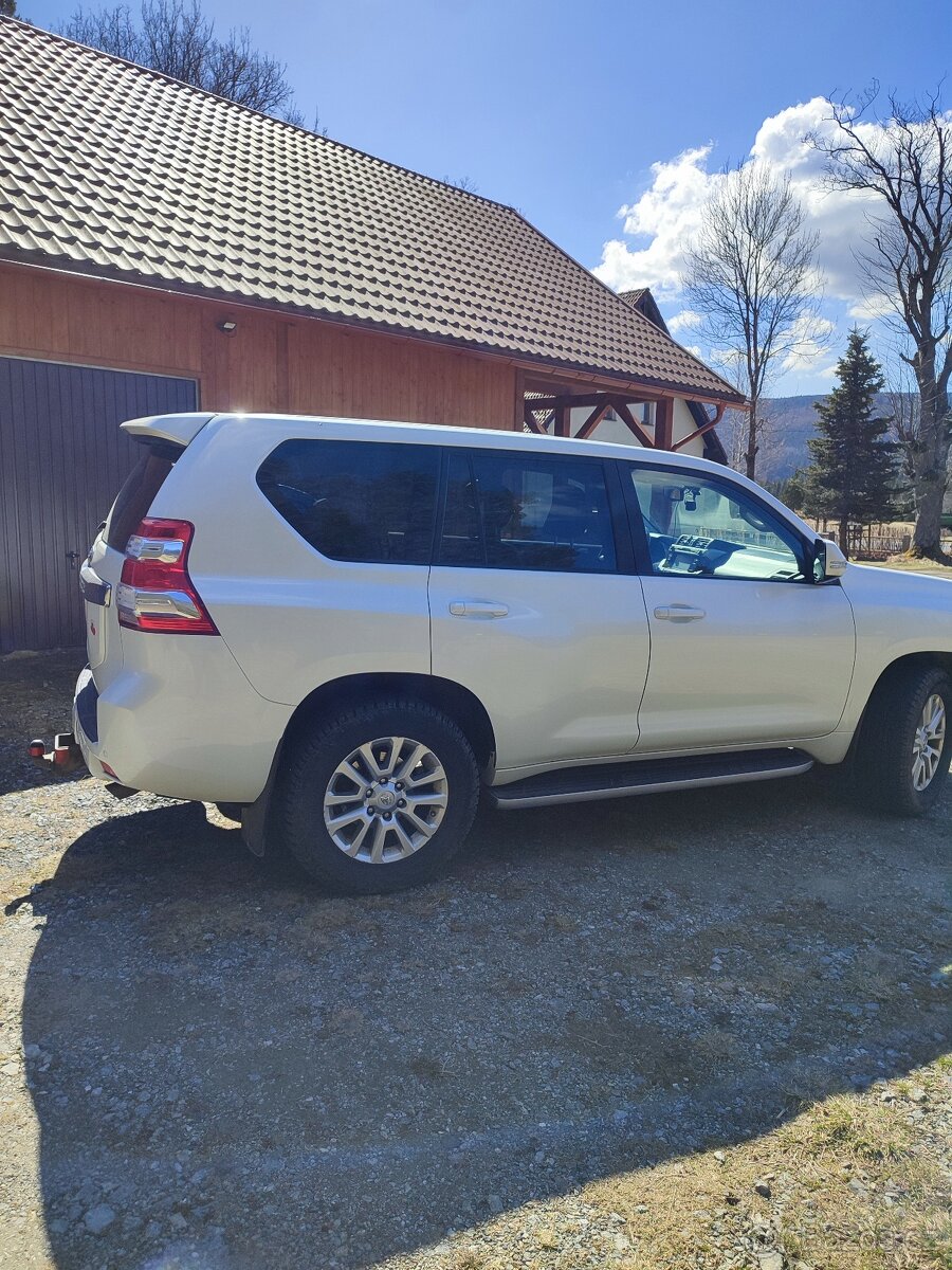 Toyota land Cruiser 2017 r.v - 4