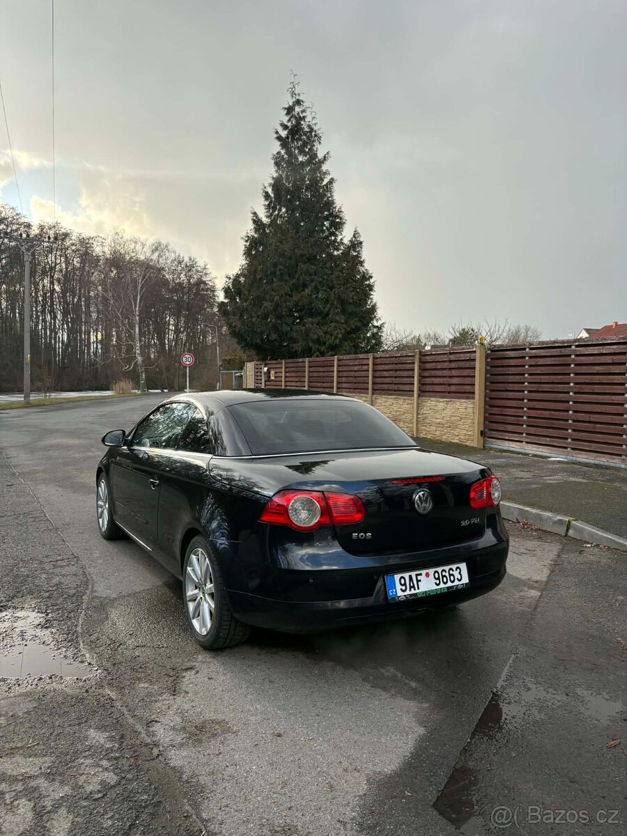 VW EOS 2.0FSI - 4