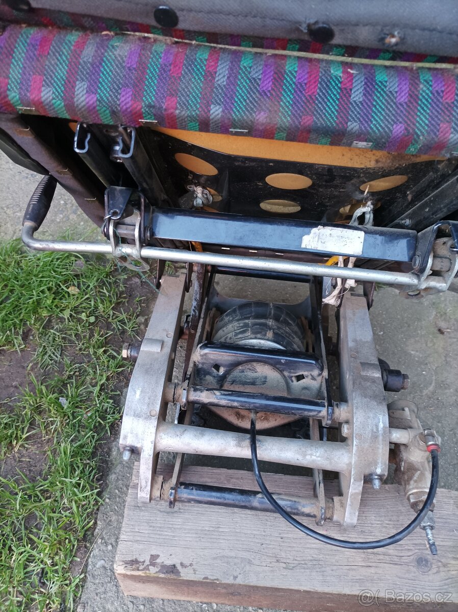 Sedačka vzduchové odpružení - 4