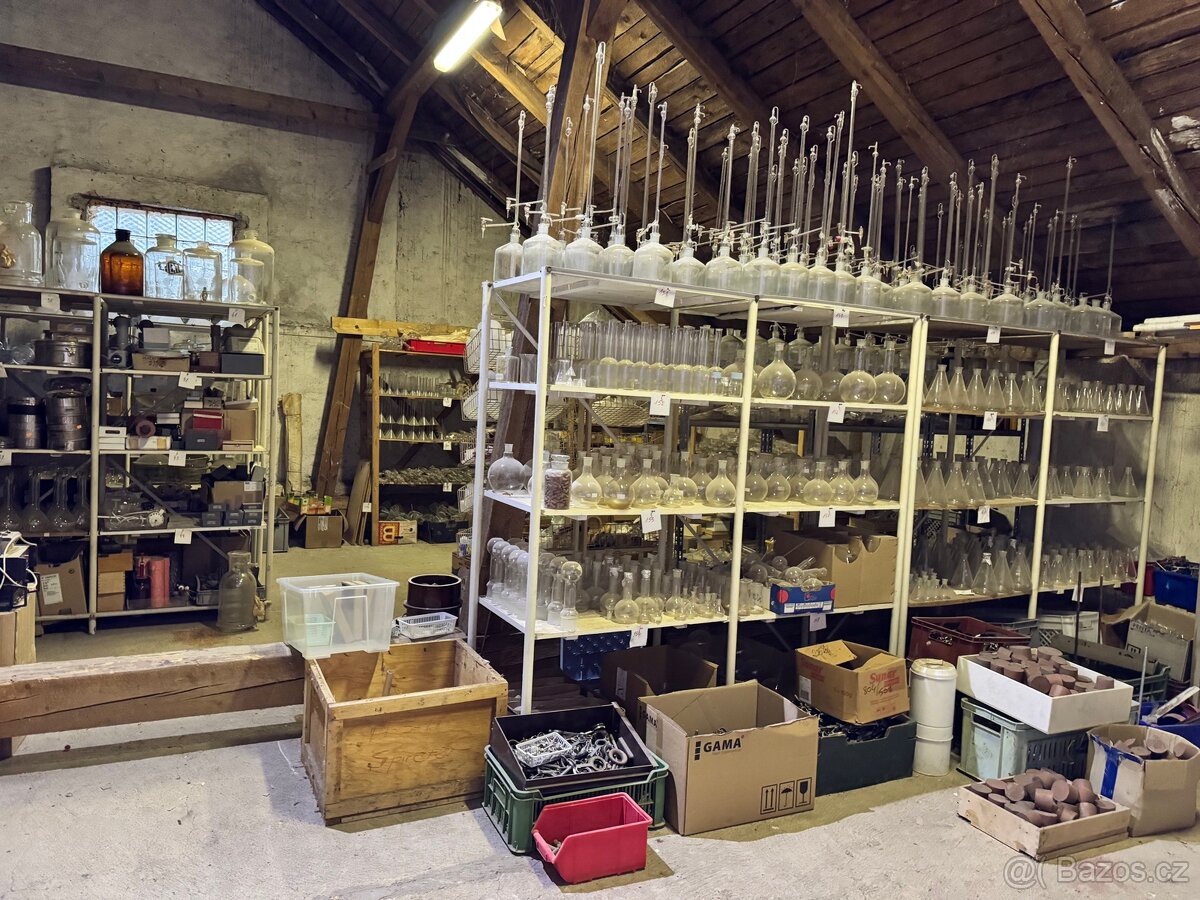 Laboratorní sklo - 4