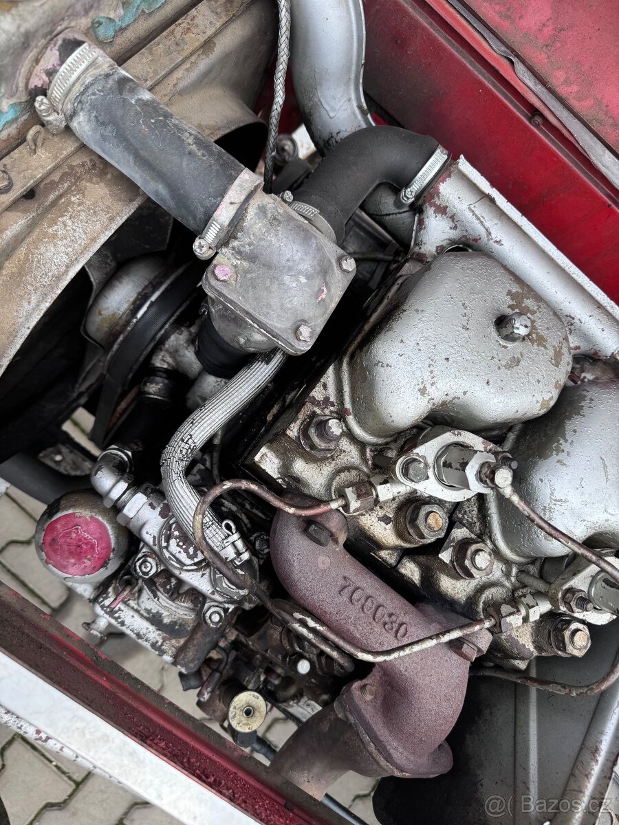 Zetor 2511 s ČR papírama - 4