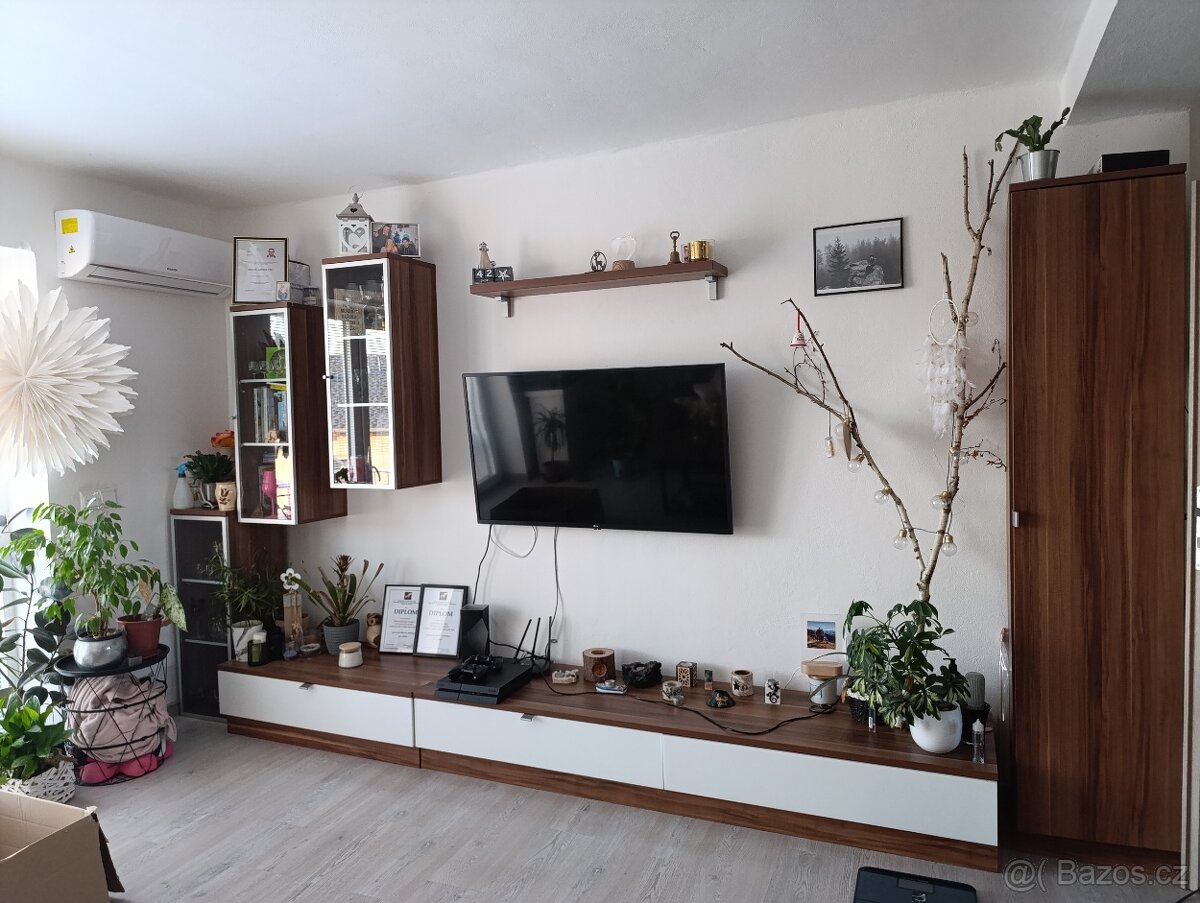 Obývací stěna - 4