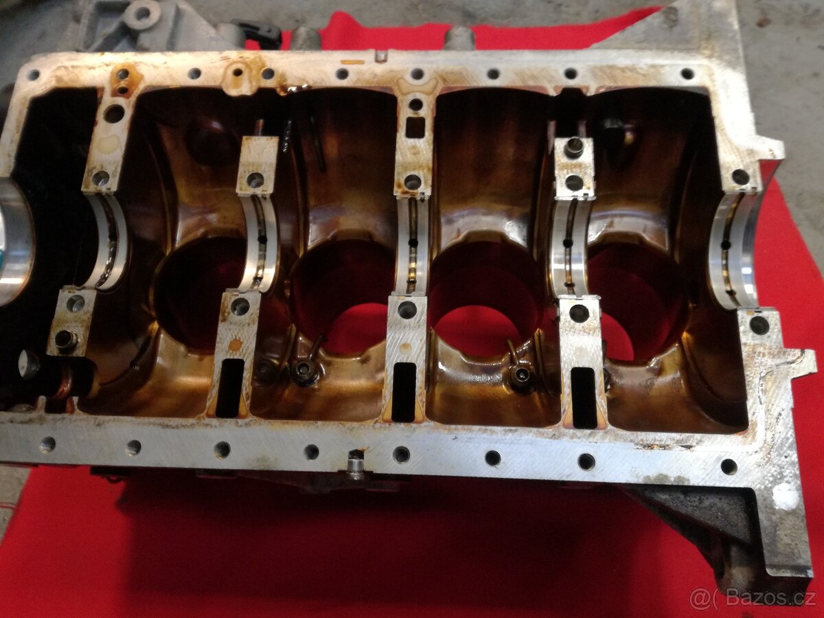 Díly motoru N43 - 4