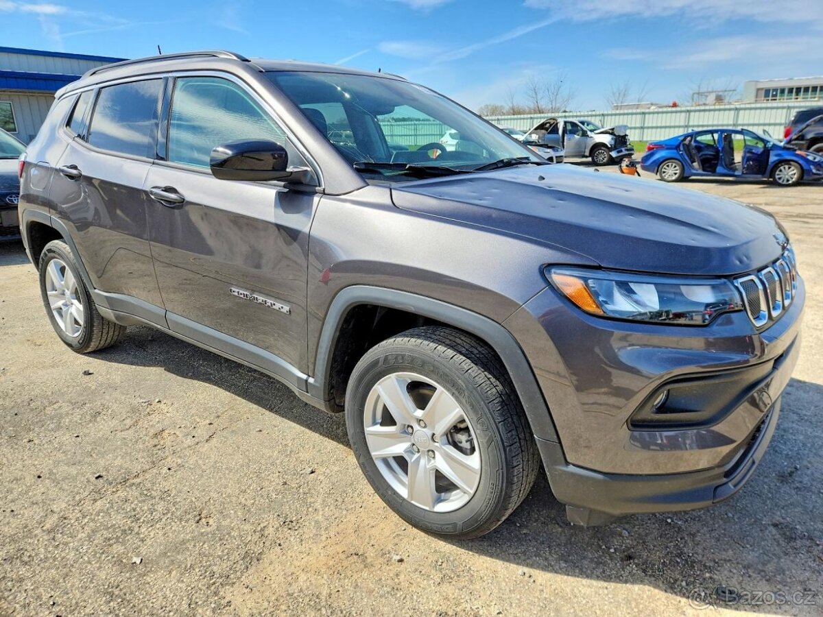 Jeep Comass Latitude 2022 - 4