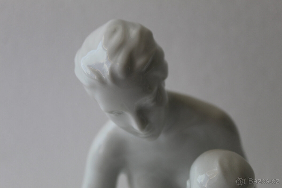 Matka s dítětem – Royal Dux, styl Brusel - 4