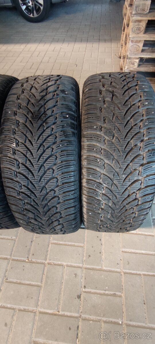 Zimní pneu Nokian 235/50R19 WR SUV 4 - 4