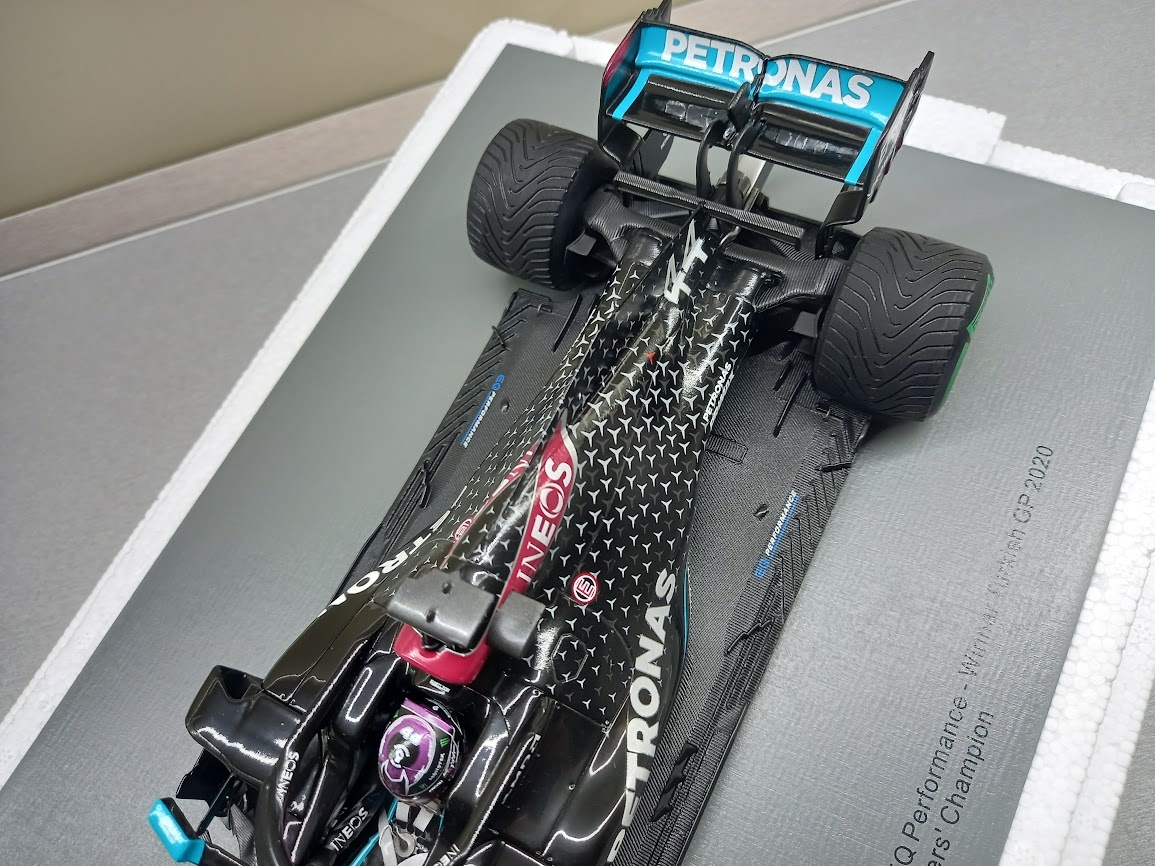 F1 MERCEDES W11 HAMILTON VÍTĚZ GP TURECKA 2020 SPARK 1:18 - 4