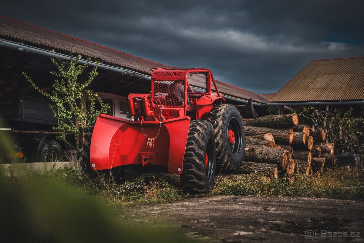LKT Kockums KL 820 - 4