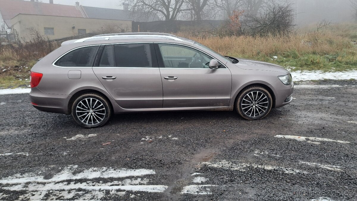 Skoda superb 2013 - 4