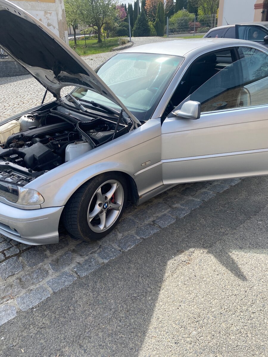 BMW e46 coupe 323i - 4