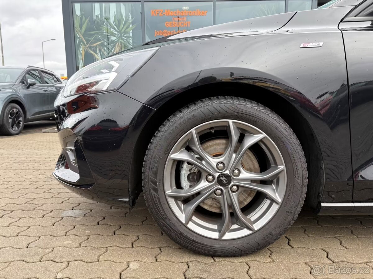 Ford Focus Turnier ST-Line - 4