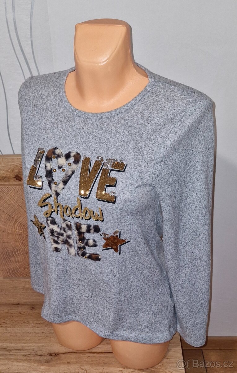 Svetřík s flitry vel.164 - 4