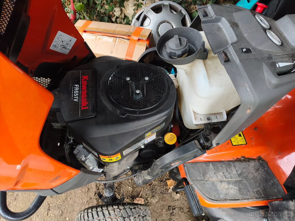 Husqvarna TC242TX - 4