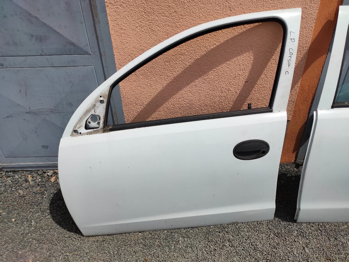 Dveře Corsa C - pětidveřová - bílá Z474 - 4