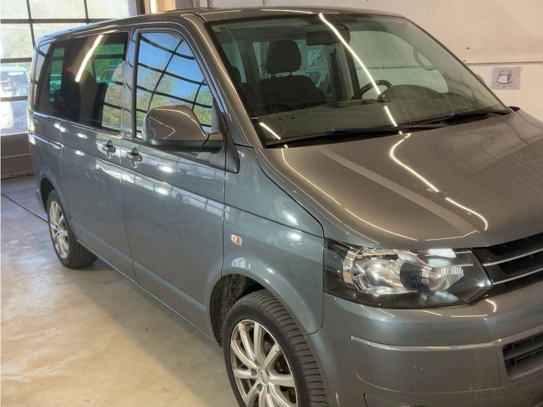 Multivan T5 2.0TDI 103kW Special 2014,179tis.km,serviska - 4