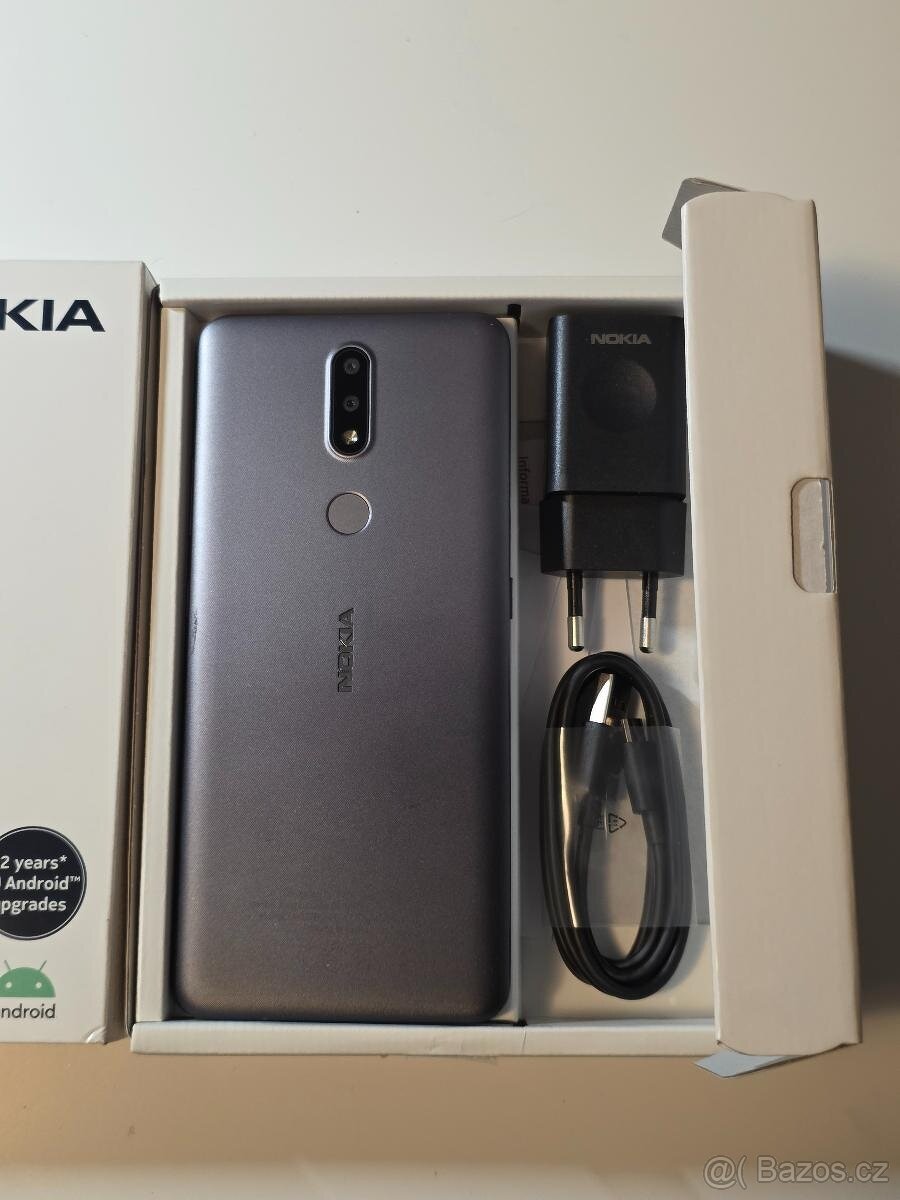 Mobilní telefon Nokia 2.4 - 4