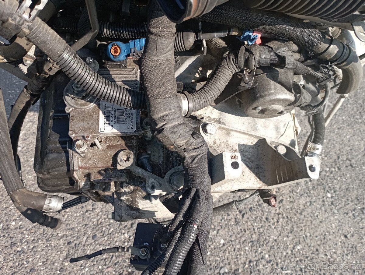 CITROEN C6 2,7HDI UHZ MOTOR s PŘEVODOVKOU 20GG07 - 4